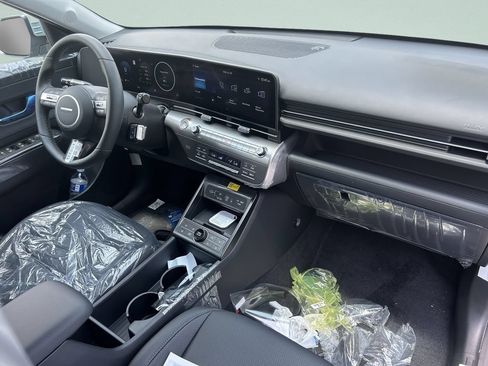 New 2027 Hyundai Kona Limited FWD image 17