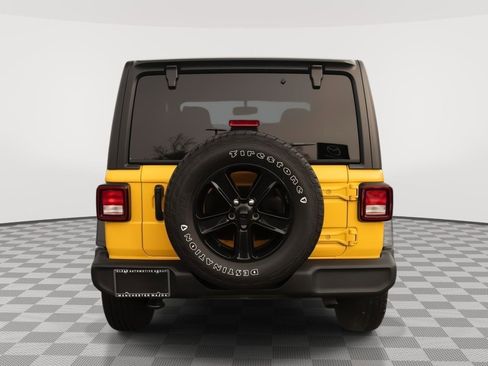 Used 2021 Jeep Wrangler Sport S image 20