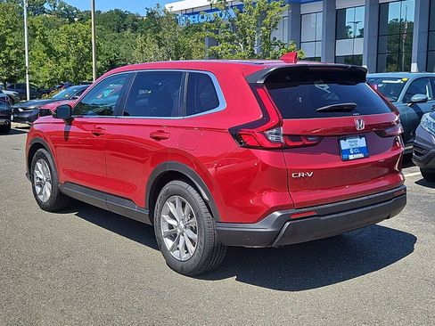 Certified 2025 Honda CR-V EX image 4