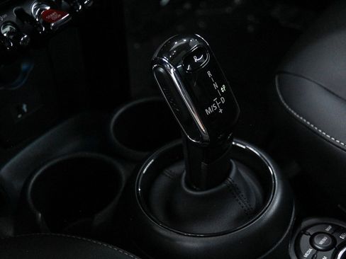 Certified 2023 MINI Cooper 2-Door Hardtop image 20