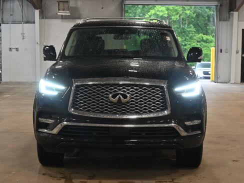 Used 2019 INFINITI QX80 Luxe w/ 22" Wheel Package RWD image 3
