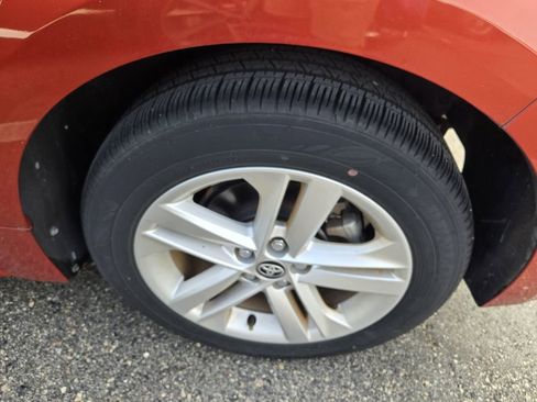 Used 2020 Toyota Corolla SE image 9