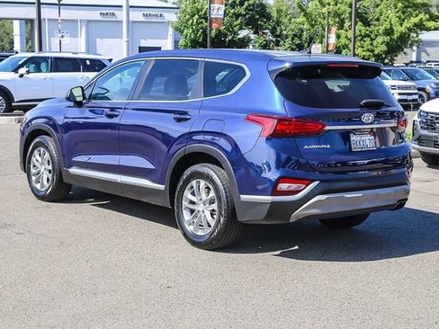 Used 2019 Hyundai Santa Fe SE AWD/4WD image 2