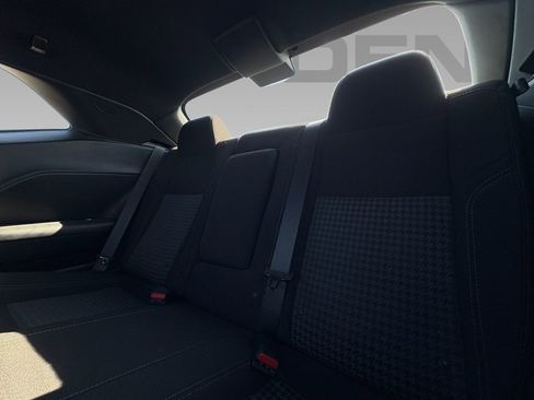 Used 2020 Dodge Challenger SXT w/ Blacktop Package image 4