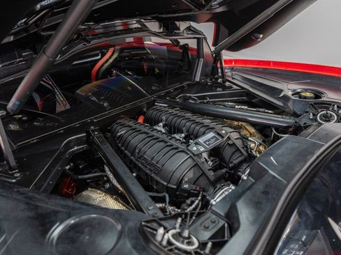 Used 2023 Chevrolet Corvette Z06 image 65