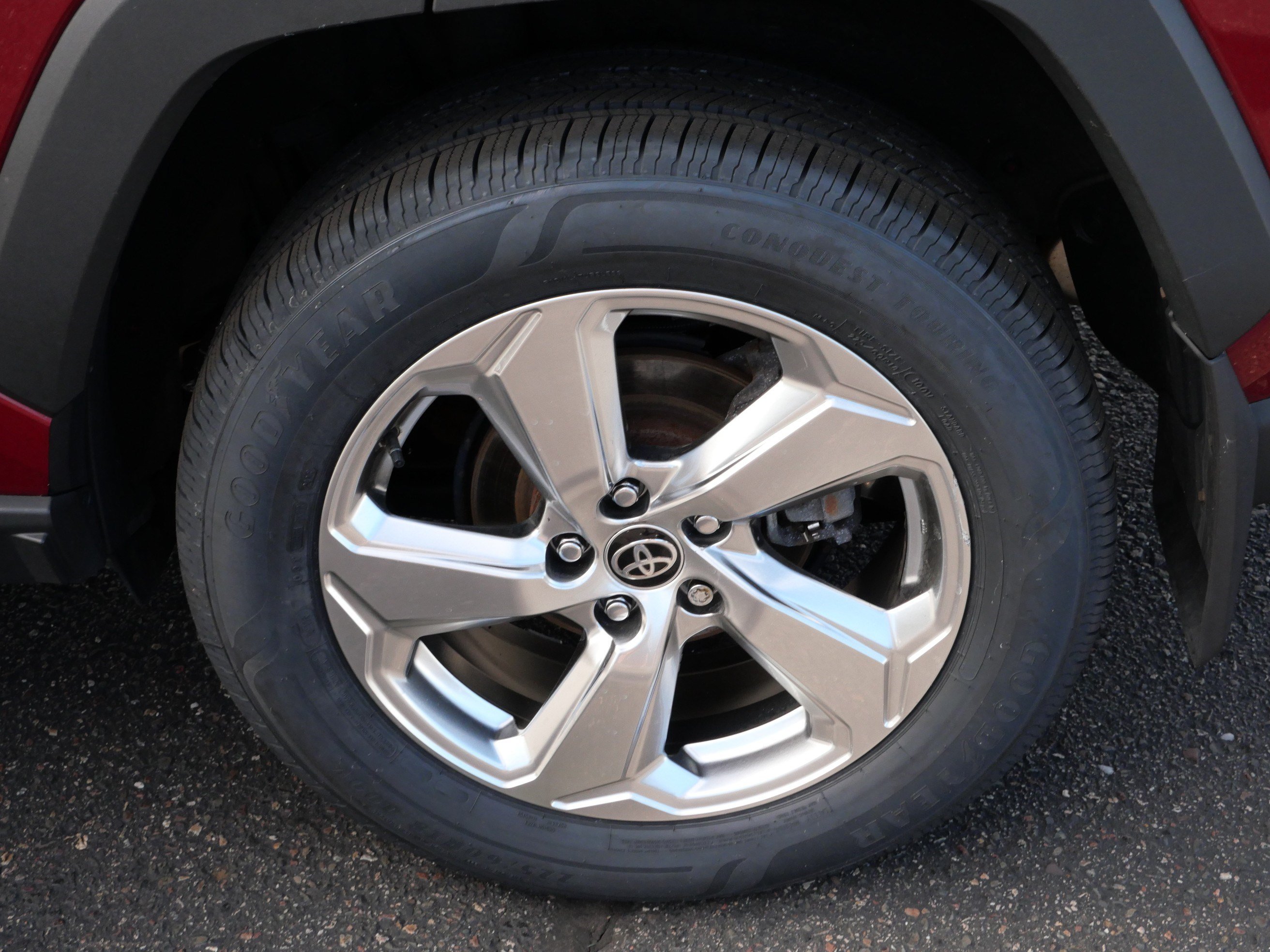 Certified 2021 Toyota RAV4 XLE Premium AWD/4WD image 15