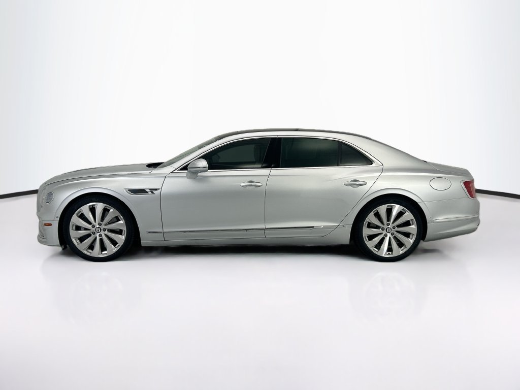 Used 2026 Bentley Flying Spur V8 AWD/4WD image 8