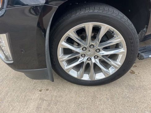 Used 2020 Cadillac Escalade Premium Luxury image 45