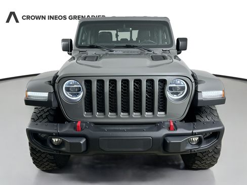 Used 2021 Jeep Gladiator Rubicon AWD/4WD image 2