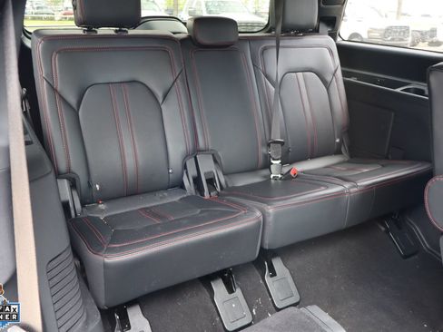Certified 2024 Ford Expedition Limited AWD/4WD image 28