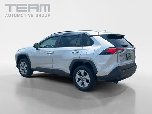 Used 2025 Toyota RAV4 XLE w/ Convenience Package AWD/4WD image 5