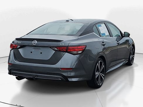 Used 2022 Nissan Sentra SR w/ SR Premium Package FWD image 6