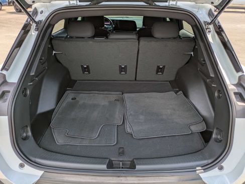 Used 2026 Chevrolet Equinox EV LT w/ Comfort Package FWD image 13