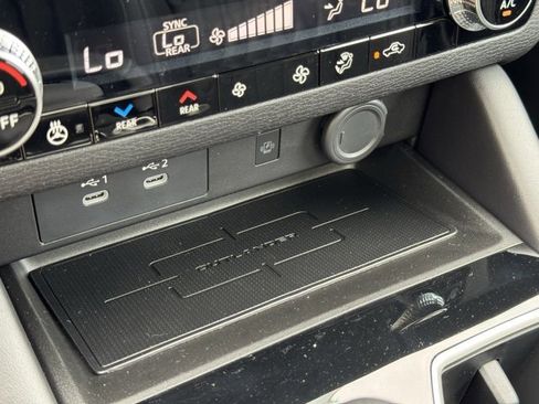 New 2025 Mitsubishi Outlander SEL image 31