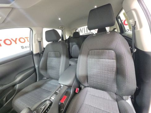Used 2026 Honda HR-V LX image 34
