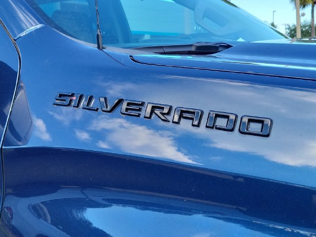 Certified 2023 Chevrolet Silverado 1500 Custom w/ LPO, Dark Essentials Package AWD/4WD image 7