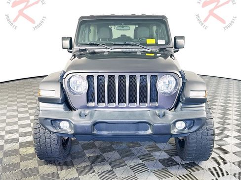 Used 2020 Jeep Wrangler Unlimited Sport S image 2