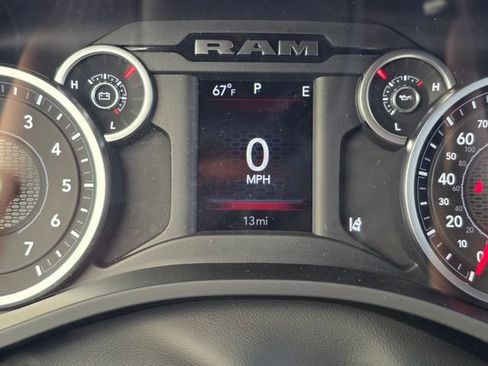 New 2026 RAM 1500 4x4 Crew Cab image 16