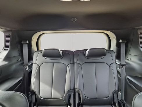 New 2026 Jeep Grand Cherokee L Limited RWD image 27