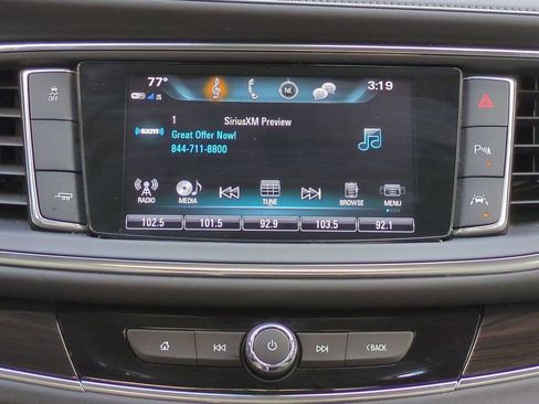 Used 2018 Buick Enclave Premium w/ Experience Buick Package image 18