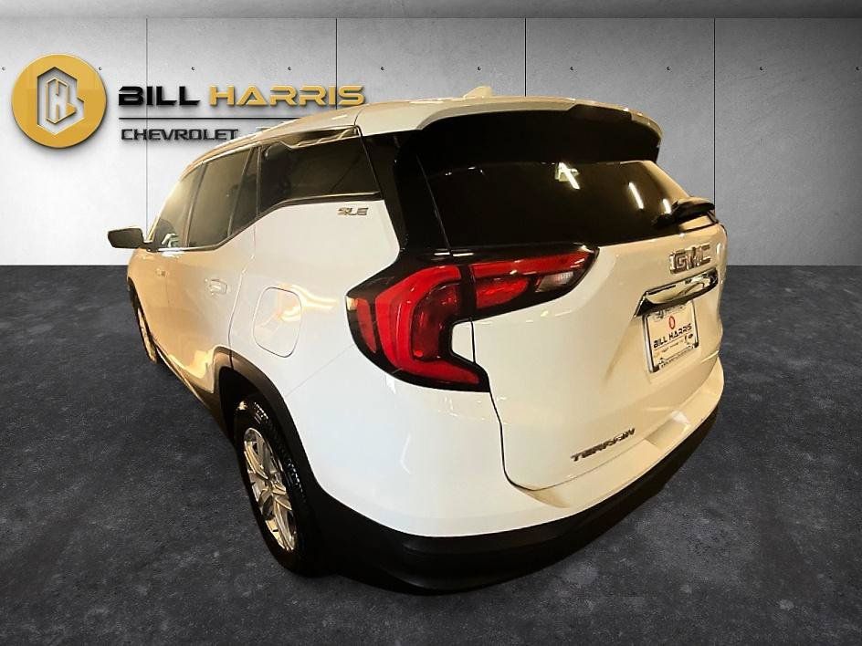 Used 2021 GMC Terrain SLE FWD image 13