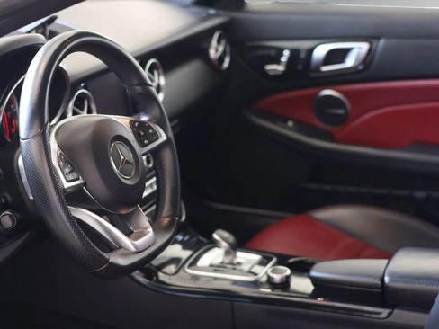 Used 2018 Mercedes-Benz SLC 43 AMG image 13