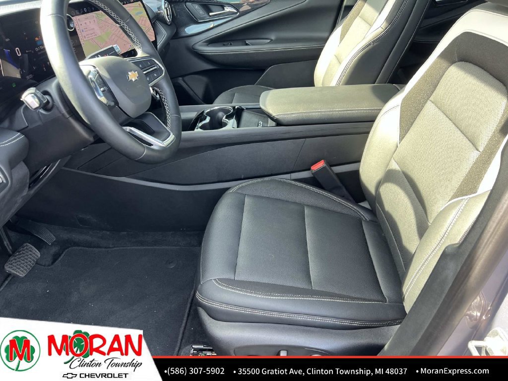 Certified 2024 Chevrolet Blazer EV LT AWD/4WD image 19