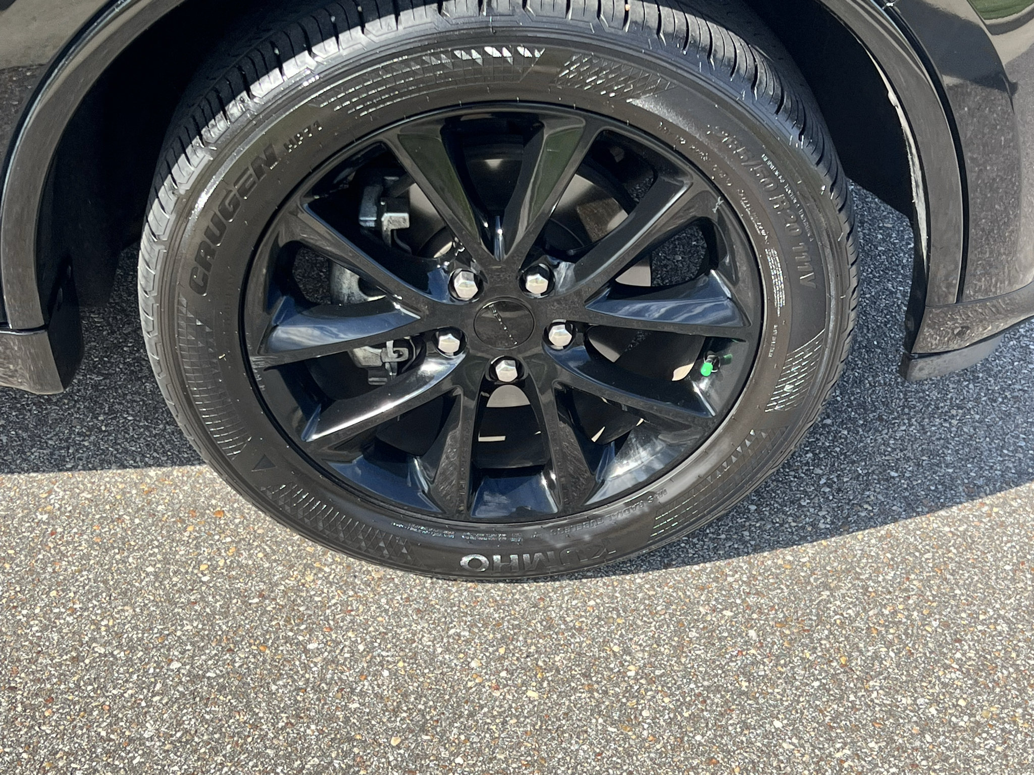 Used 2018 Dodge Durango GT w/ Blacktop Package RWD image 4