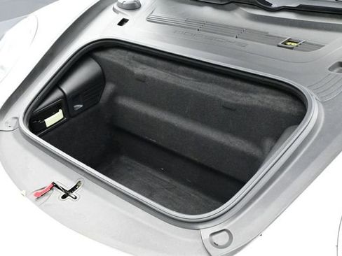 Certified 2018 Porsche 911 Targa 4S AWD/4WD image 17