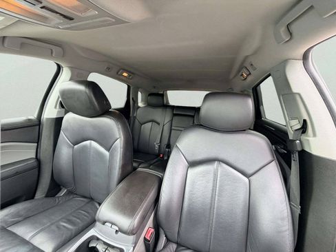 Used 2011 Cadillac SRX 2WD image 15