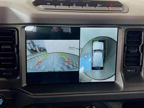 New 2025 Ford Bronco Badlands image 21