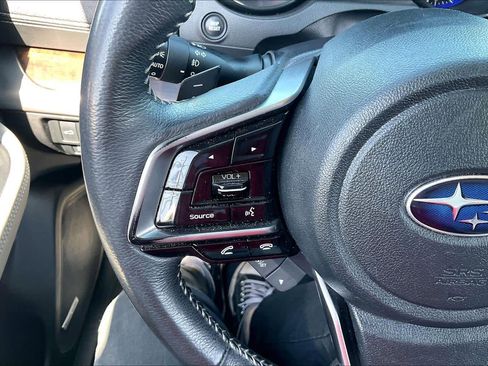 Used 2019 Subaru Outback 2.5i Limited w/ Popular Package #2 image 23