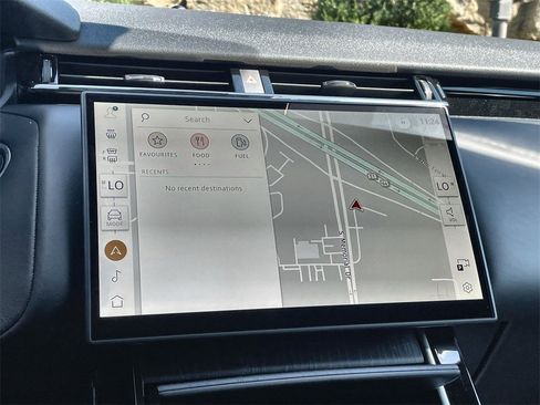 Used 2025 Land Rover Range Rover Velar Dynamic HSE image 24