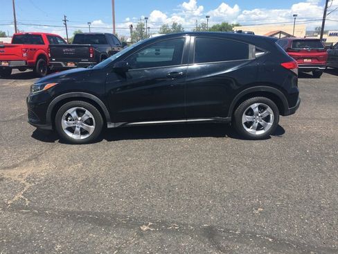 Used 2021 Honda HR-V LX image 5