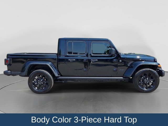 Used 2024 Jeep Gladiator Sport AWD/4WD image 9