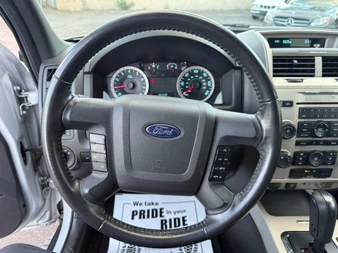 Used 2011 Ford Escape XLT image 15