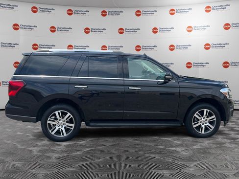 Used 2024 Ford Expedition Limited AWD/4WD image 6