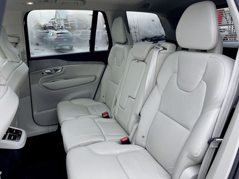 Certified 2023 Volvo XC90 B6 Plus w/ Protection Package Premier image 24