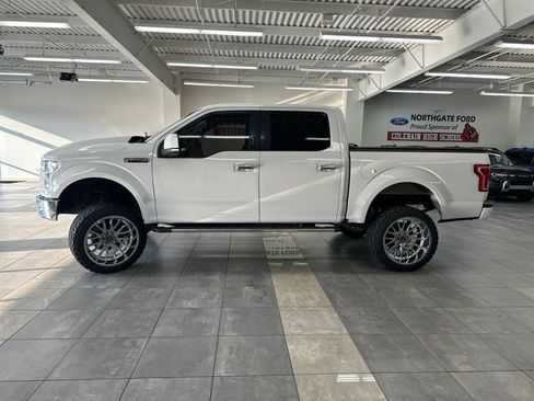 Used 2017 Ford F150 XLT w/ Equipment Group 302A Luxury AWD/4WD image 13