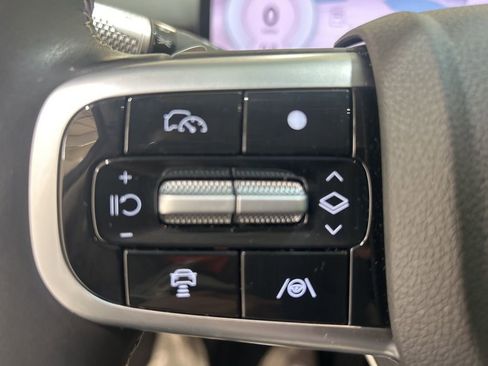 Used 2026 Genesis GV70 2.5T Advanced image 20