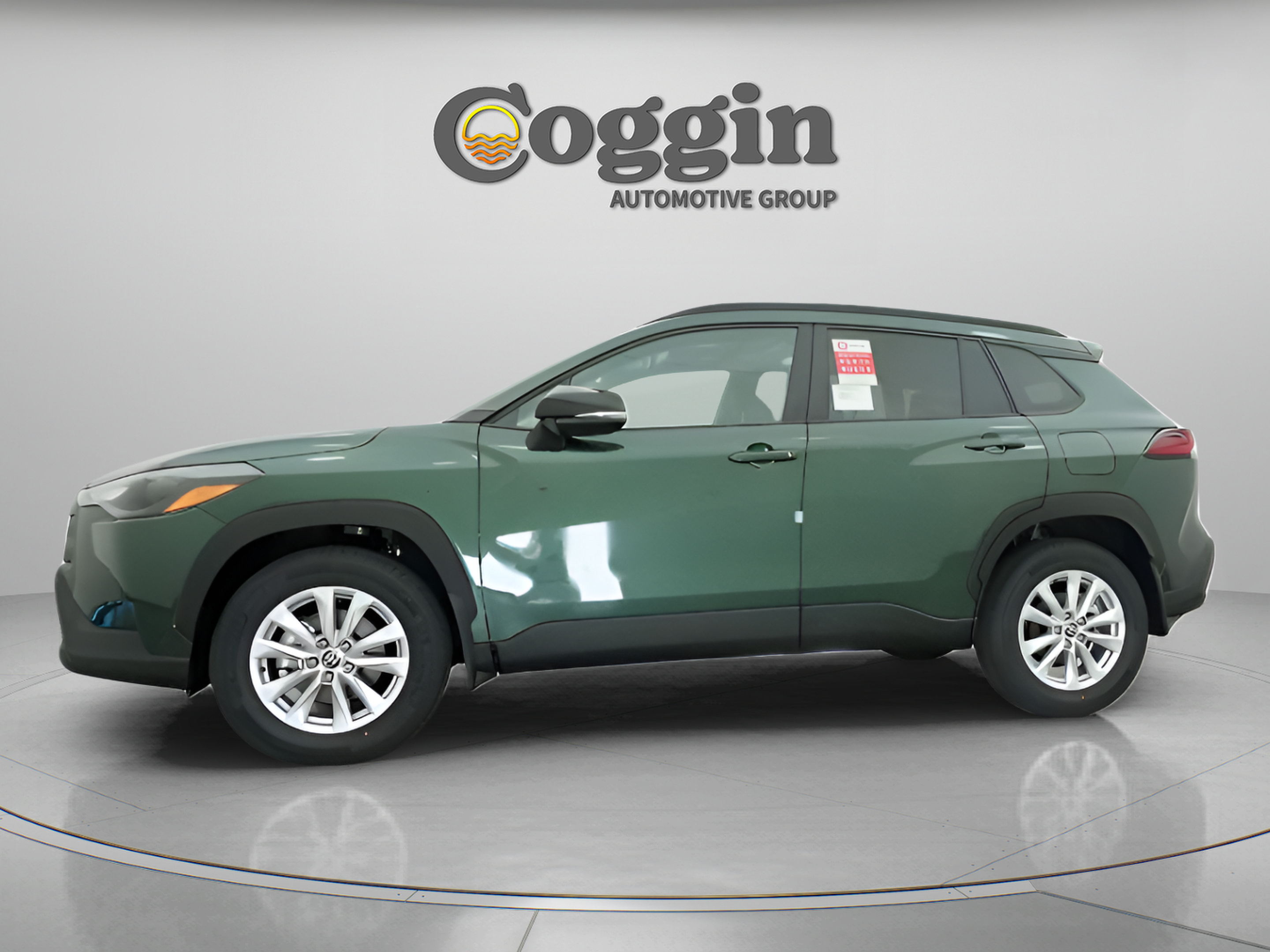 Certified 2026 Toyota Corolla Cross LE w/ Moonroof Package FWD image 6