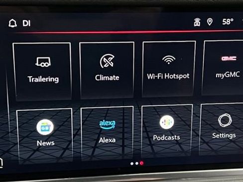 Used 2022 GMC Yukon XL Denali w/ Advanced Technology Package AWD/4WD image 34