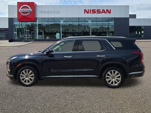 Used 2025 Hyundai Palisade SEL FWD image 4