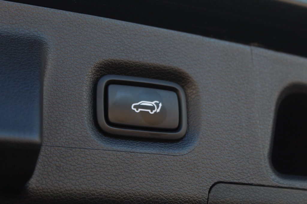 Used 2023 Hyundai Santa Fe SEL FWD image 39