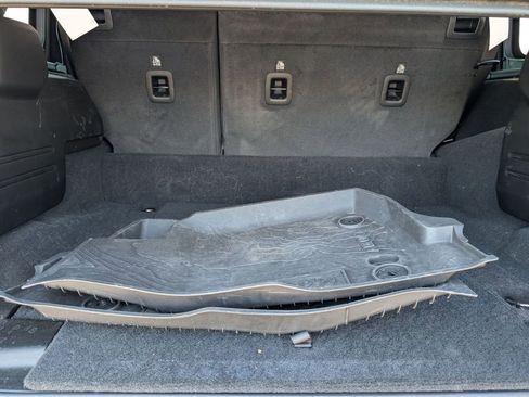 Used 2024 Jeep Wrangler Unlimited Sahara image 17