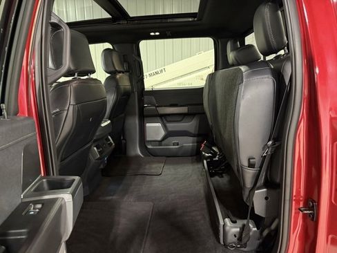 Used 2025 Ford F150 Lariat image 33