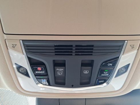Used 2020 Acura RDX AWD w/ Technology Package image 30