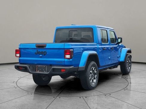 New 2026 Jeep Gladiator Sport AWD/4WD image 12