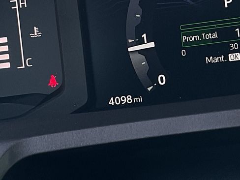 Used 2025 Toyota Tacoma SR5 RWD image 44