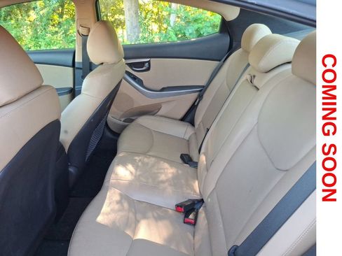 Used 2011 Hyundai Elantra Limited FWD image 12